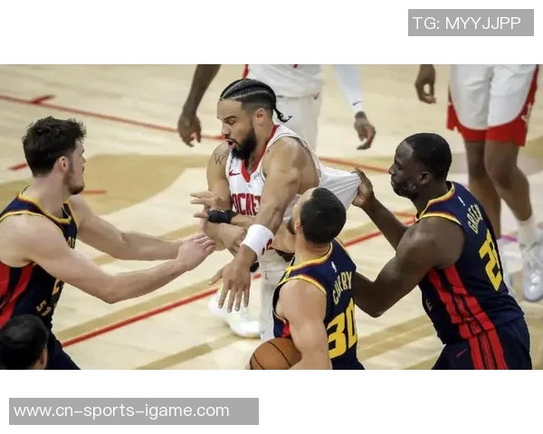 巴特勒复出表现出色勇士险胜火箭成功拿到赛点 巴特勒复出表现出色勇士险胜火箭成功拿到赛点